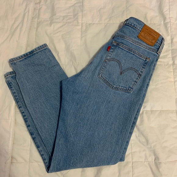 Levi’s wedgie icon fit jeans - Picture 3 of 10